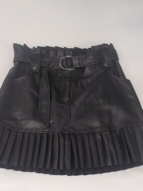 Zara Black Faux Leather Pleated Mini Skirt-Lg